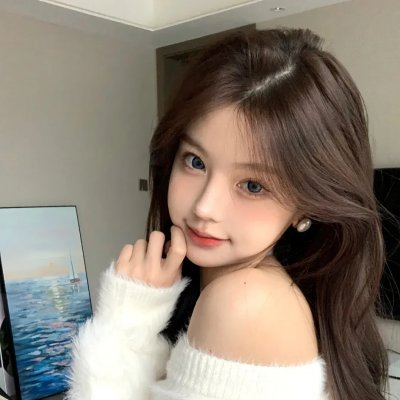 艳女新装海报